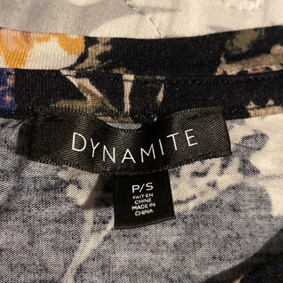 Dynamite floral crop t-shirt - Picture 2 of 2